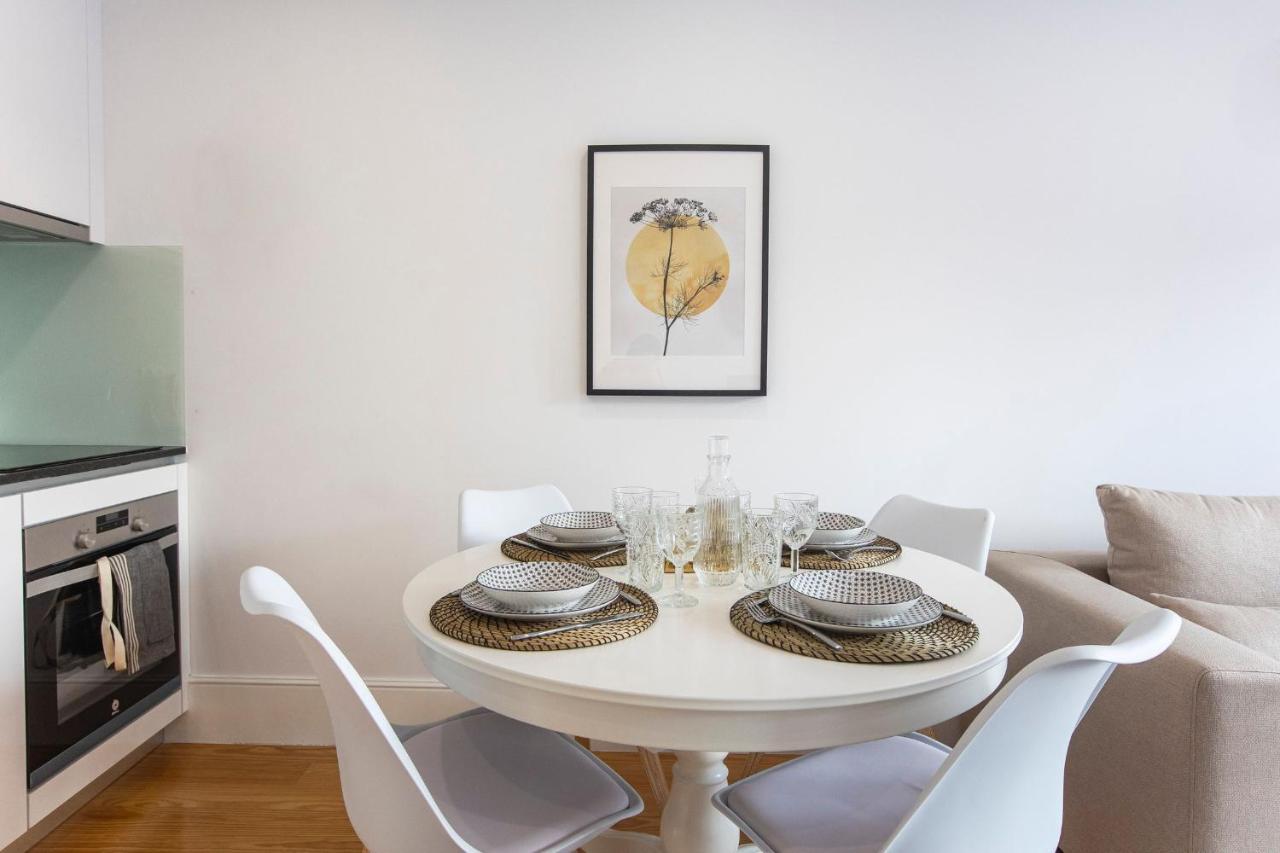 City Center 2Br Flat W/ Ac By Lovelystay ปอร์โต ภายนอก รูปภาพ